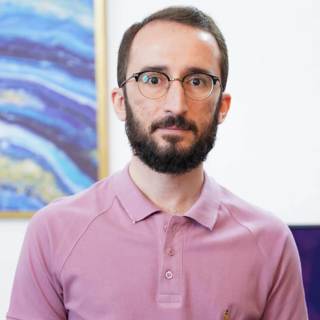 Seyed Ali Mousavi Formateur et Expert en SEO